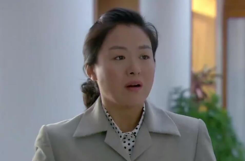 袁泉|年轻时惊为天人，老了成“胖大婶”，这7位身材走样的女星好可惜