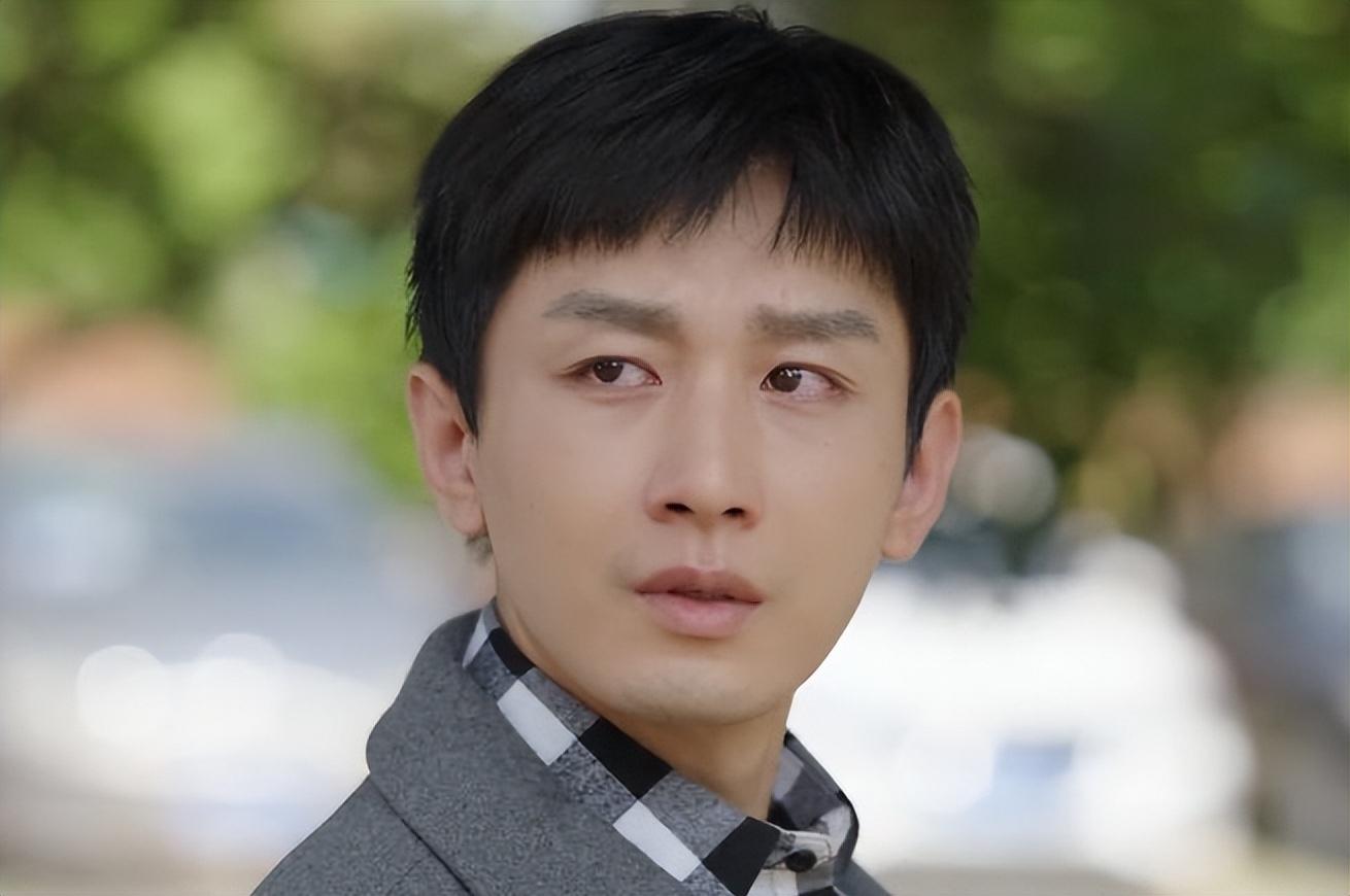 男神|美男？假的！6位靠角色滤镜成男神的演员，颜值个个都经不起推敲