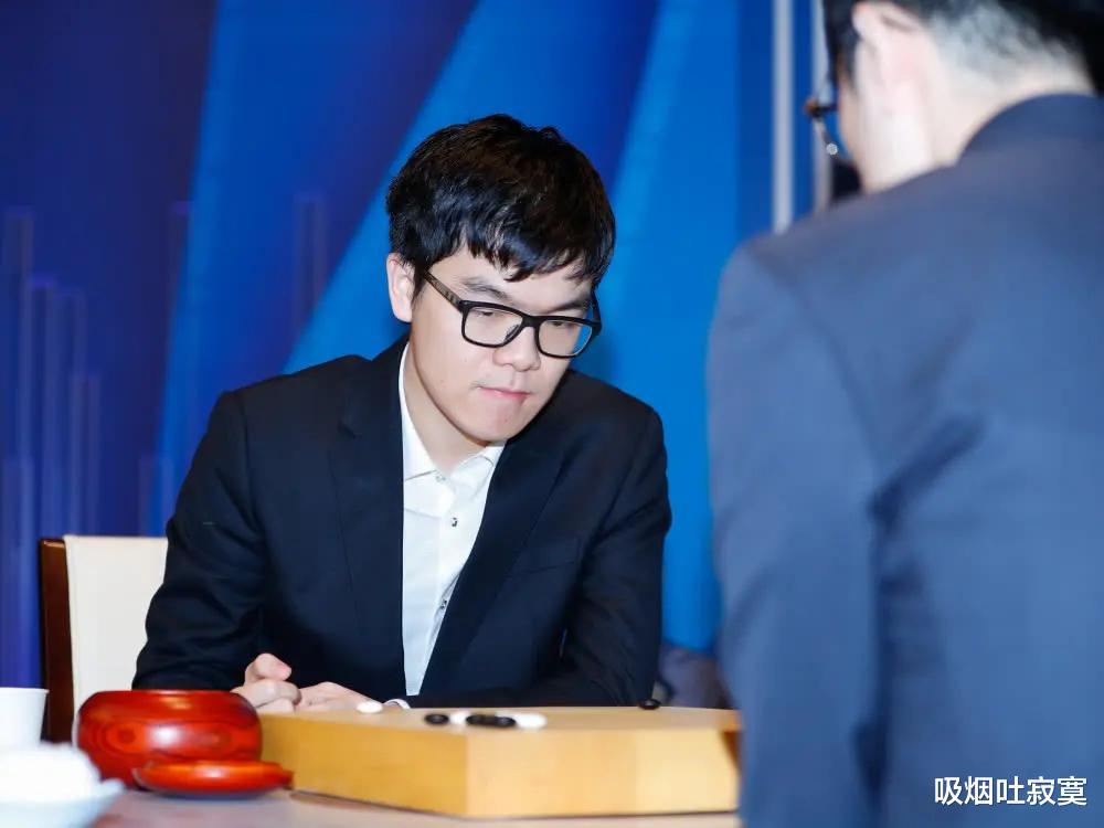 柯洁|如果把柯洁评价谷爱凌的话反着听会悟出更多深意