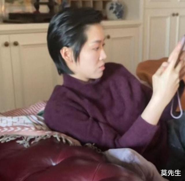 时宜|超20位明星为上海抗疫出力：肖战王一博捐物资，胡歌行程码当头像