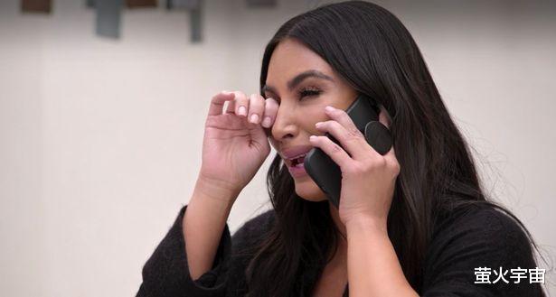 金·卡戴珊|金·卡戴珊自导自演录像带风波？前男友：她还有一盘，就藏在床下