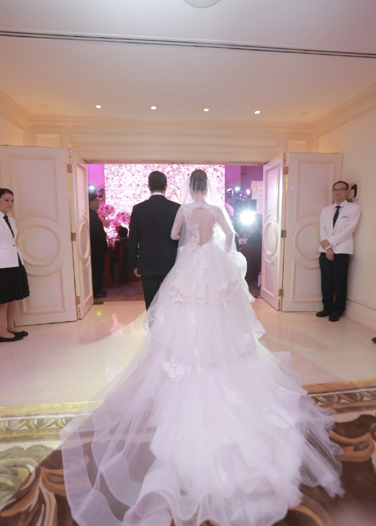 方媛|郭富城示爱网红妻子纪念结婚5周年，方媛首晒婚纱照，高调秀幸福