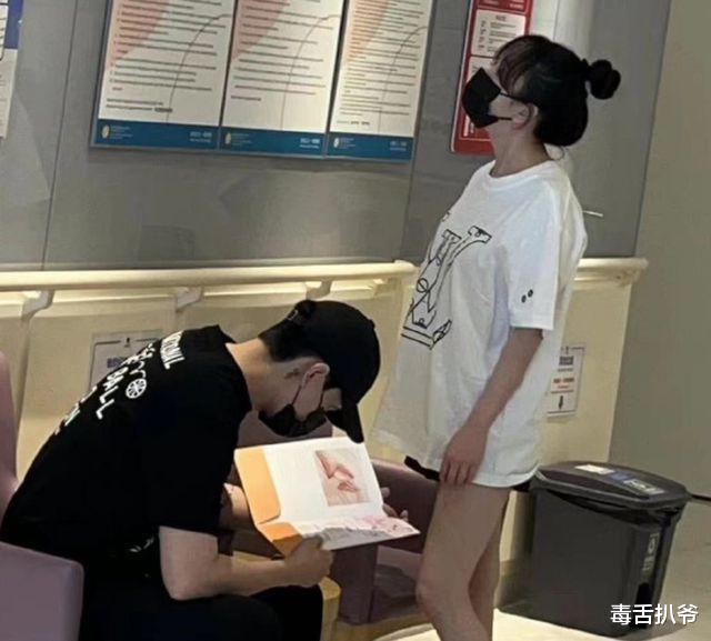 张檬|张檬为老公小五庆生！两人享受浪漫烛光晚餐，拥抱亲吻甜蜜如热恋