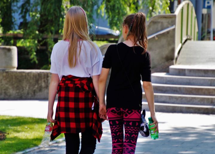 青山区|职场中如何能与人聊得投机？如何愉快地沟通？社交中怎么聊得来