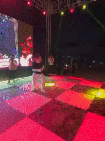 |离谱！著名Rapper演出跳水，居然没有人接他！