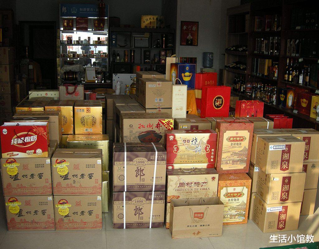 酒水专卖店真是暴利吗?几乎没客人进店却不倒闭,老板说出了真相