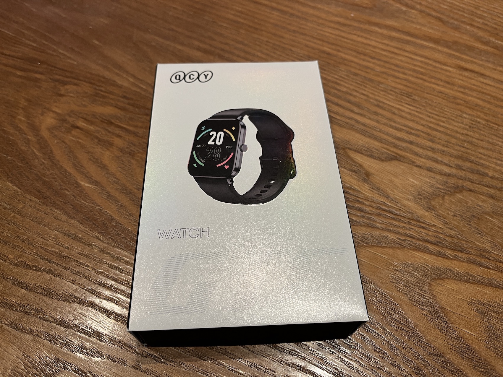 智能手表|QCY首款智能手表：百元价格，健康随行