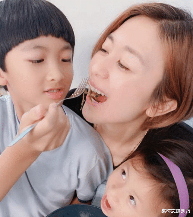 孙莉|当红时为爱退圈，这10位女星如今过得如何？谁最可惜？