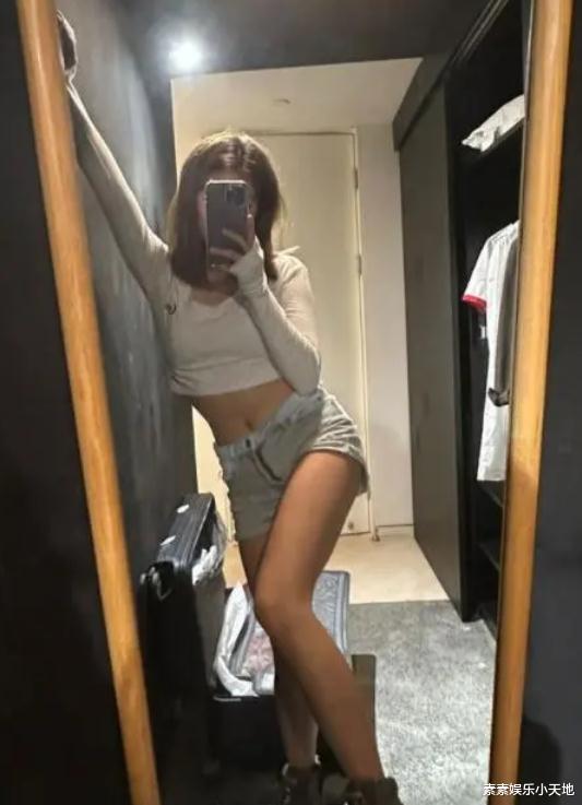 田雨橙|同样15岁的星二代女生,黄多多和森碟被看好,另外2个很叛逆