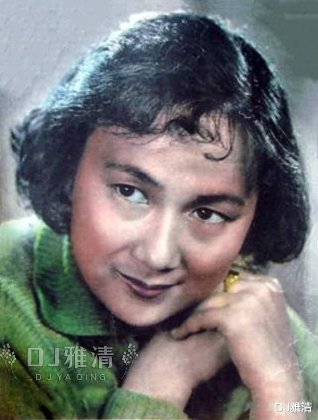 刘晓庆|女神节38位女星美人照，真正的女神从来都是自然美，刘晓庆那张很惊艳