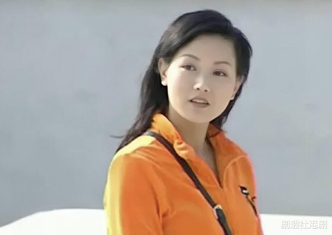 任港秀|香港知名女星时隔多年再现荧幕！为给母亲治病拍多部限制级电影，低调结婚转行做传道人