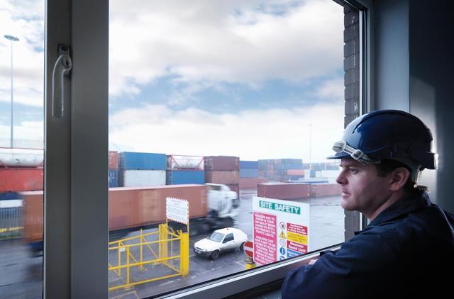 职业教育|又一岗位缺口1000万人，月入最高15000元也难留住人，原因很现实