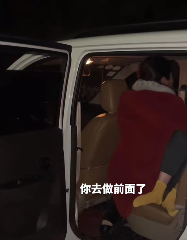 红牛|网红牛爱芳发文道歉，回应妻子假生风波，网友扒出多个疑点不买账