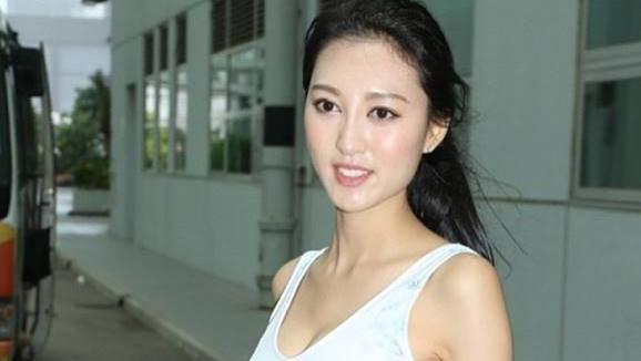 世界小姐学历造假：人设翻车的背后是赤裸裸的女性困境