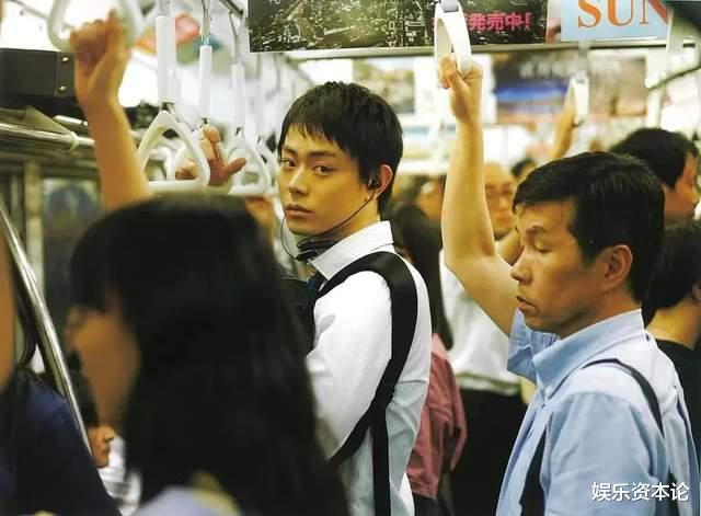 教学|被裁、被鸽、被卷，2022影视生毕业即失业