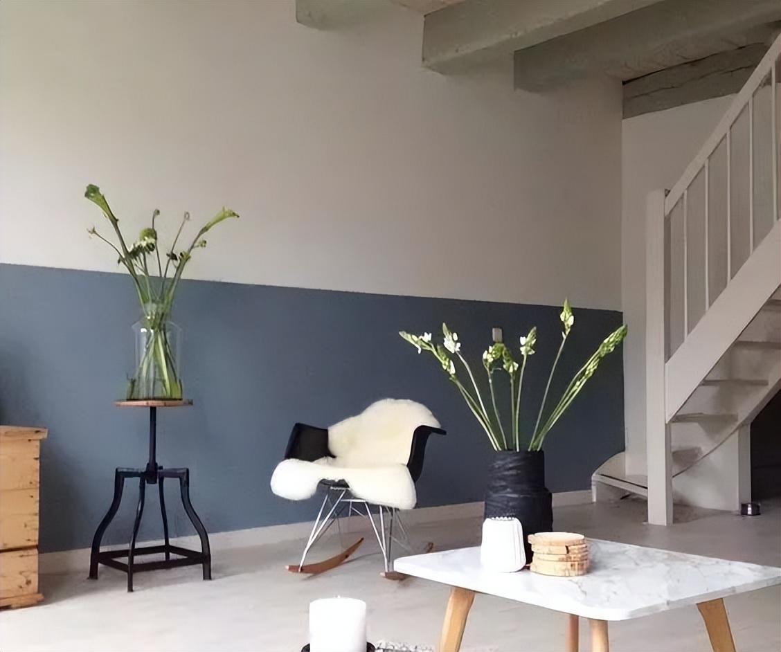 别再用落伍的大白墙了!设计师都在用半墙设计,符合中国人的审美