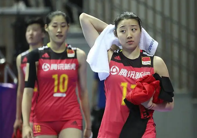 蔡斌|中国女排建队第二步！3将空降+2教练去留，蔡斌新难题
