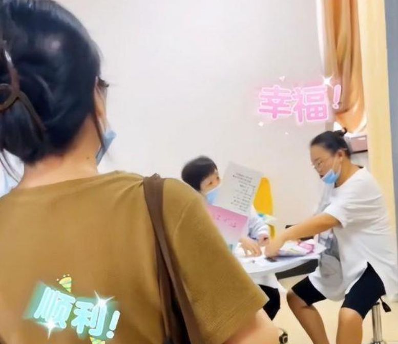 陈萌|婚礼倒计时！陈萌晒结婚喜糖，家里布置温馨，曾传出怀上双胞胎