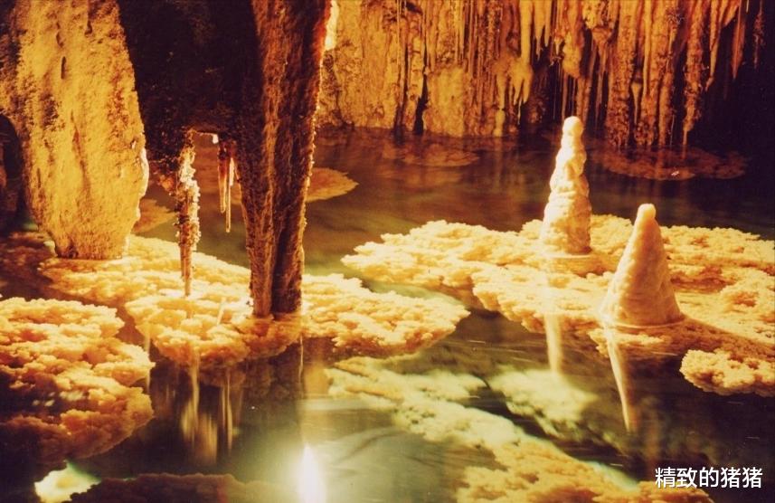 民俗|重庆有个网红景点,是个避暑胜地,还被誉为“世界三大洞穴”之一