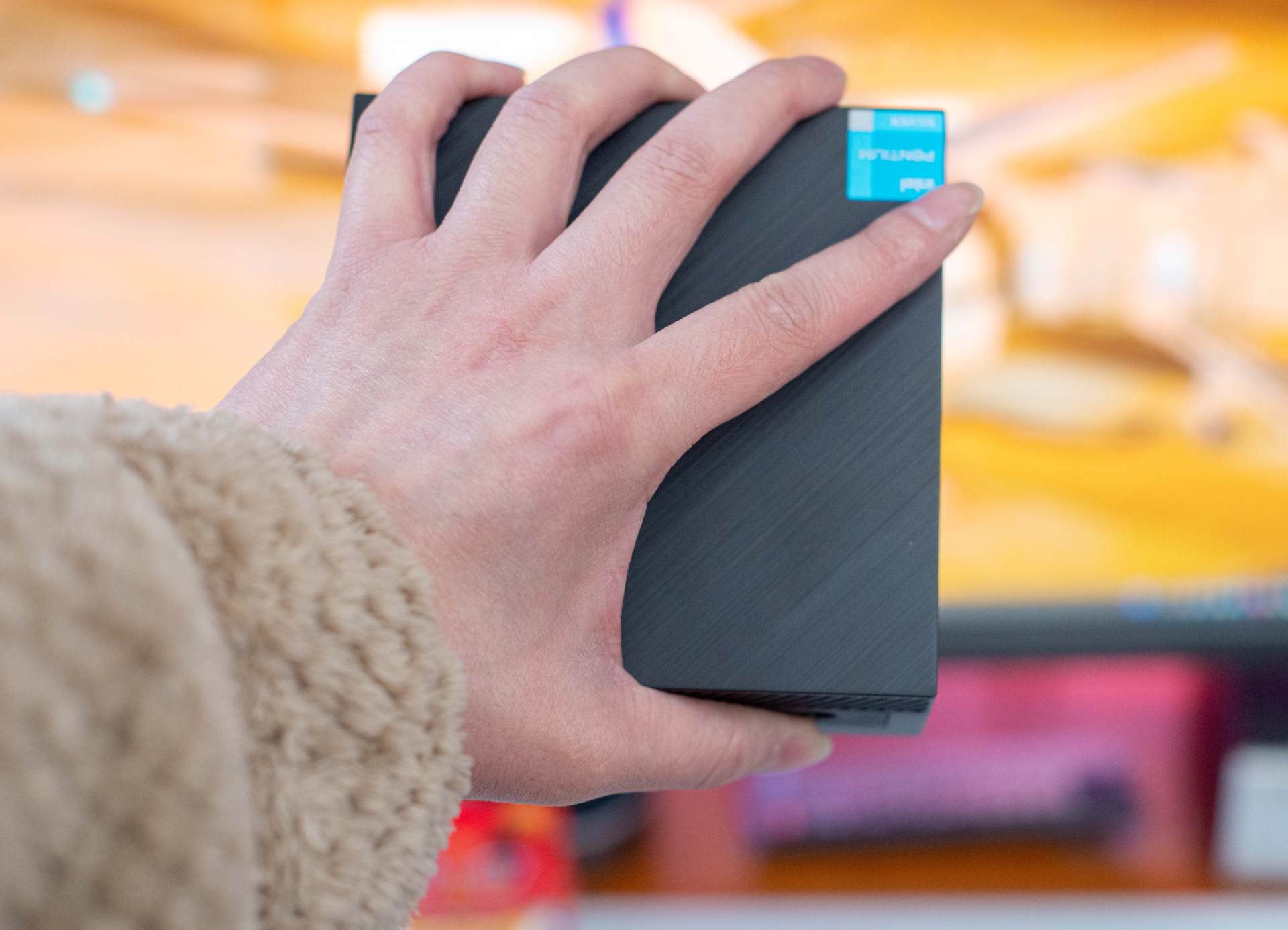 算法|超高颜值，办公娱乐多面手｜华硕 PN41，体验不一样的精彩