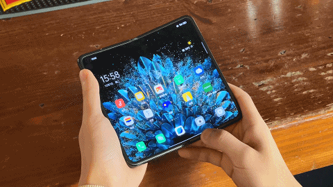 折叠屏|折叠屏手机哪家好?论系统交互体验,我首选这款