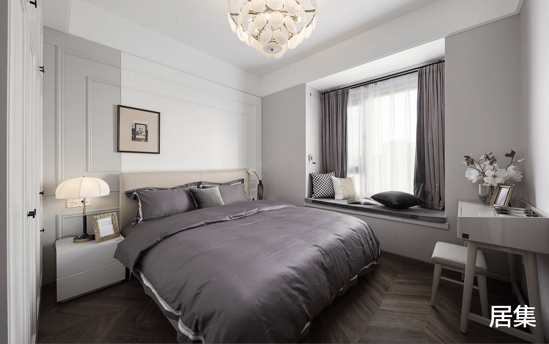 简单的配色，融入轻奢元素，混搭出时尚高档的精装小屋