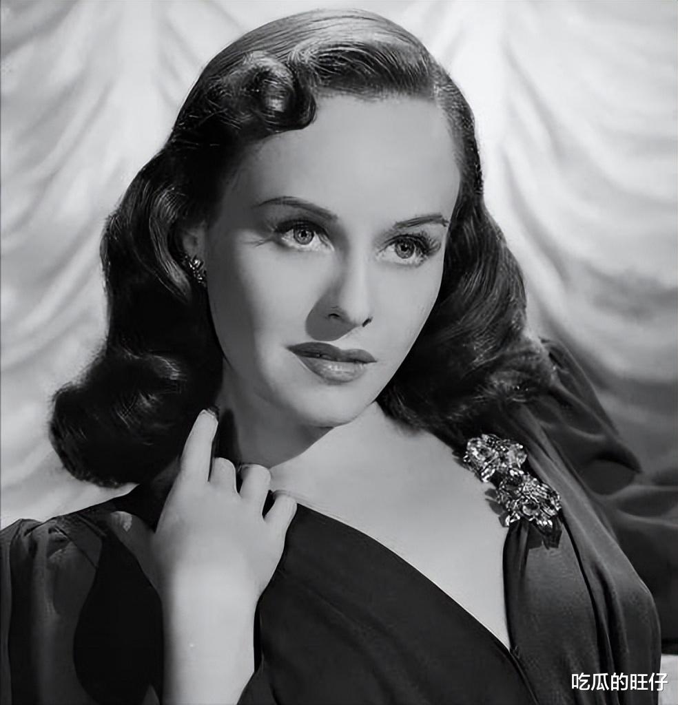 卓别林|浪子回头?卓别林:4婚娶小36岁娇妻,恩爱34年生8个孩子