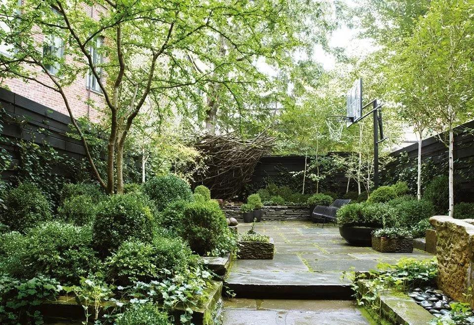 想要有个美翻的院子没那么简单,光地面就有这么多铺法,讲究颇多