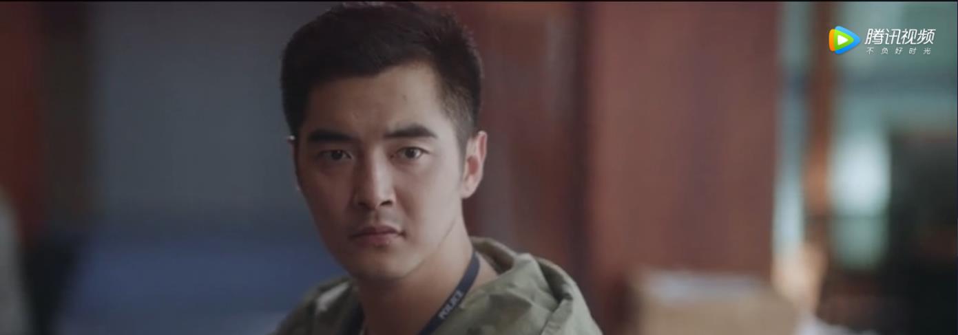 猎罪图鉴|一口气刷了4集，今年头号悬疑网剧飙升第一，太烧脑了