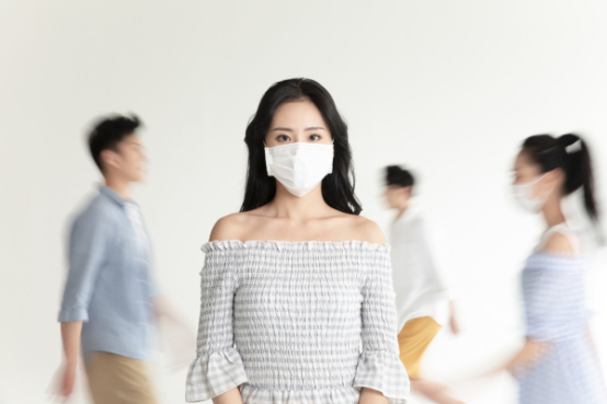 花西子 戴口罩闷痘,夏季护肤怎么做?