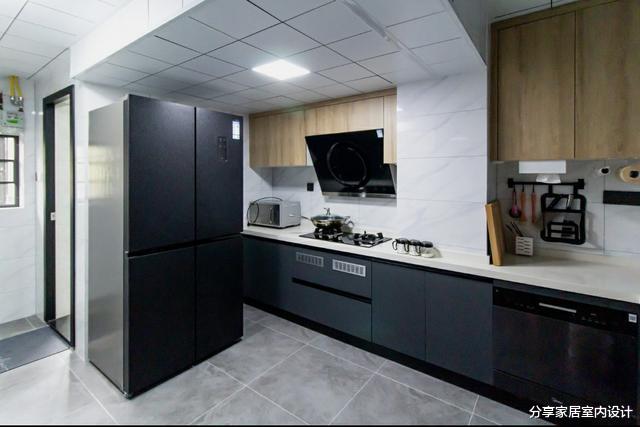 76平两居室,巧妙设计变成三房,极简装修不做吊顶,太喜欢啦!