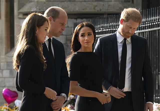 威廉|哈里威廉罕见同框出镜，梅根高傲目光神情凌厉，凯特对其视而不见