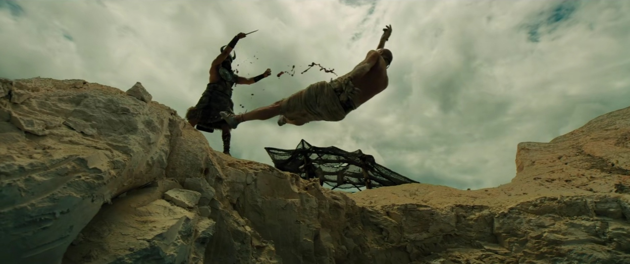 权志龙|成本14亿，巨石强森新片来了，超人出场五秒钟，内地市场确定上映