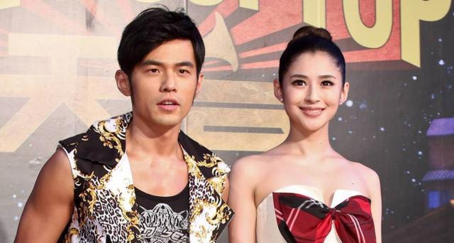 李心艾 5位身形波动的女星：李心艾减肥110斤，张歆艺半个月瘦20斤