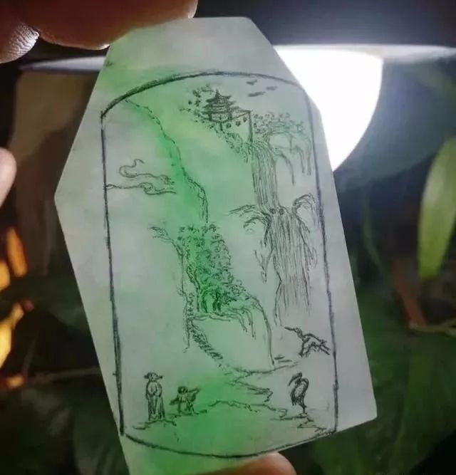 雕刻|翡翠独特吸引眼球的美,经过雕刻后,完全藏不住!