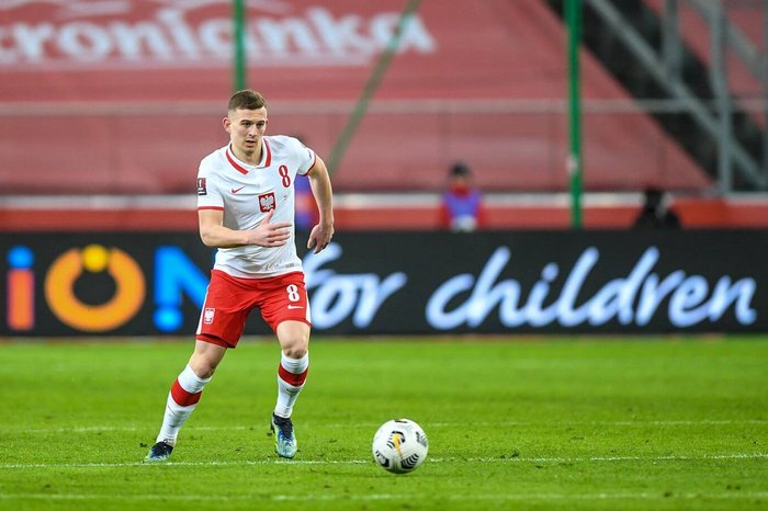 |英超冬窗轉(zhuǎn)會(huì)匯總！曼城繼續(xù)“偽9號(hào)”實(shí)驗(yàn)，切爾西后防解散