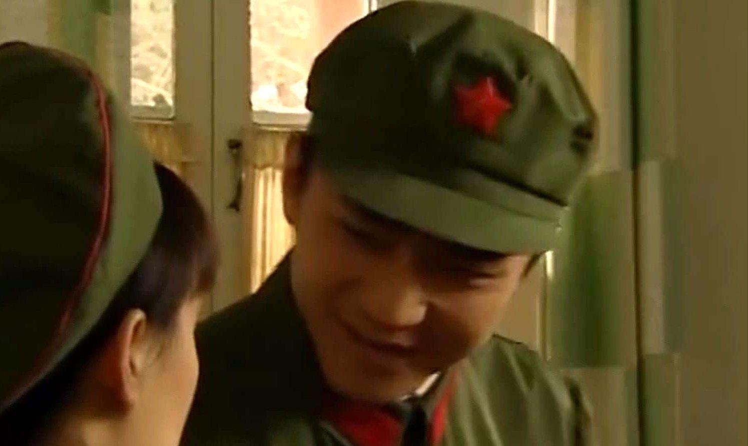 孙俪|《幸福像花儿一样》孙俪奉献第一次，与殷桃抢角色，辛柏青遭嫌弃