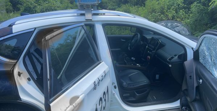 2名警察追逃犯遭砍杀后死亡 歹徒抢走警枪子弹逃亡