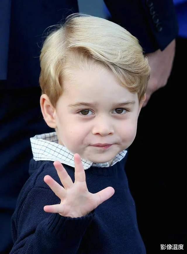 李易峰|李易峰释放视频曝光,女粉丝欢呼迎接!他在拘留所多天,已经想好了未来的出路