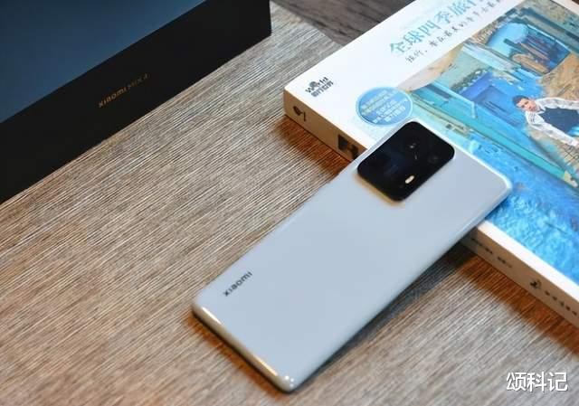 雷军|雷军良心了！一亿像素+50倍变焦+120w快充，直降1450元，米粉有福了