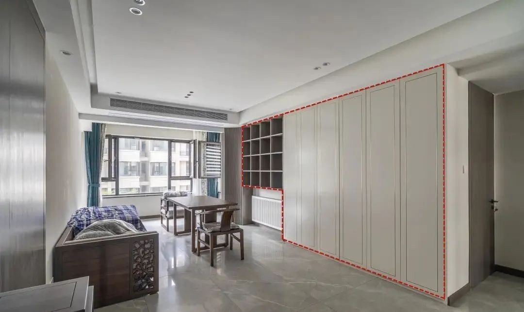 事实证明:满墙电视柜真的好用,杂七杂八都能塞,入住一点没后悔