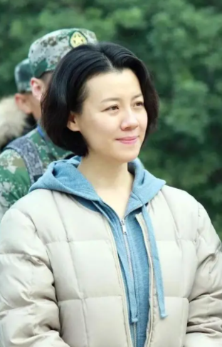 刘蓓|刘蓓：离婚才知前任好，三婚再嫁前夫，两度成为张若昀继母