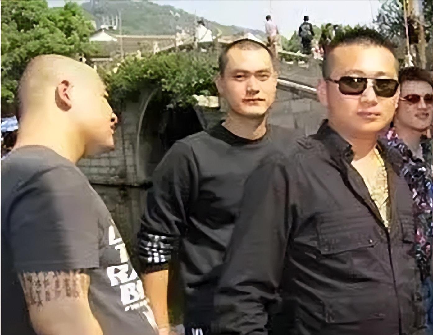 山东黑老大徐宗涛,父亲因他牵连被枪杀,审判时卷宗一车拉不完