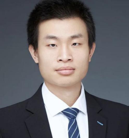 |女学霸表白北大“韦神”，生活照被扒，网友：不当明星可惜了