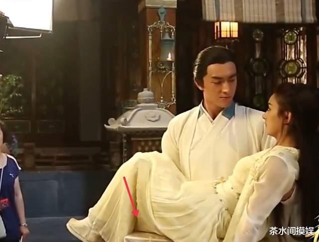 公主抱|公主抱变成抬公主,发福身材演美男,这些男演员怎么了?