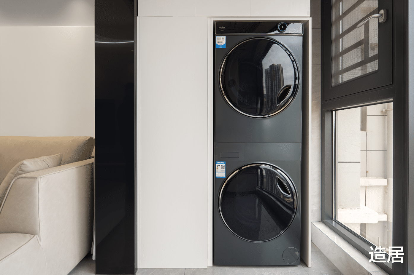 劝你：阳台别瞎铺木地板！