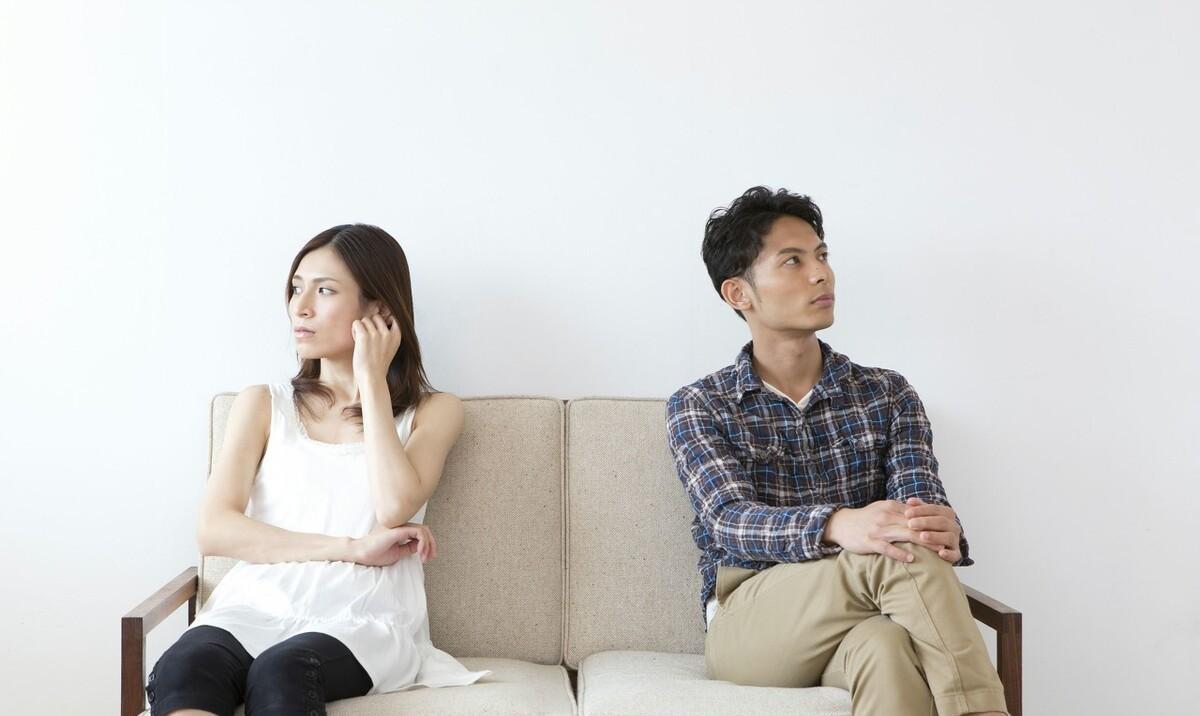妻子偷情被丈夫撞破,因妻子拒写保证书,丈夫一怒之下将妻子掐死