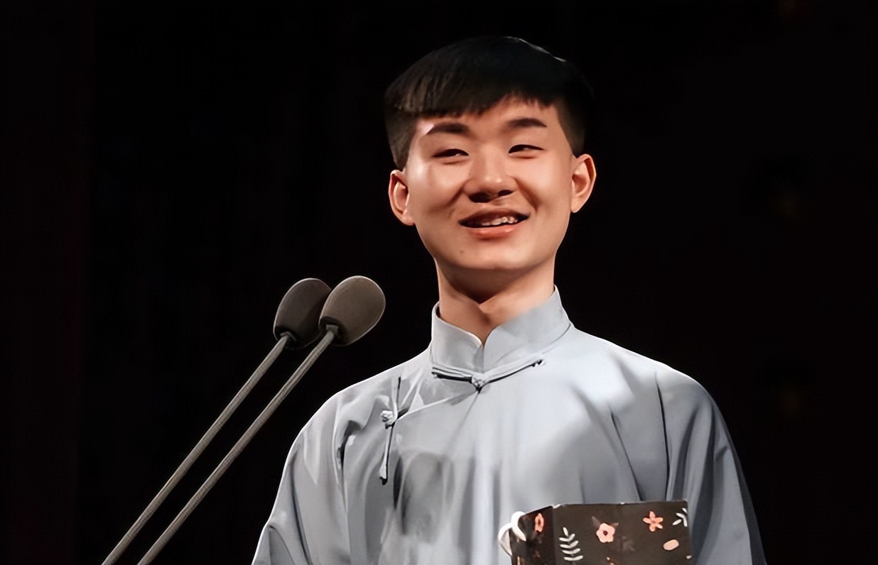 任达华|德云社云字科十三人,论名气可分五档,张云雷顶流赵云侠特殊