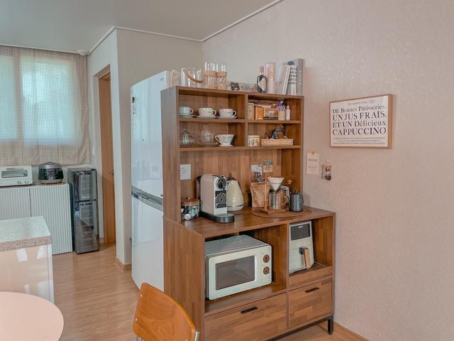 阳台|一对35岁丁克夫妻的家：100㎡旧房不豪装，却活出了别人羡慕的样子