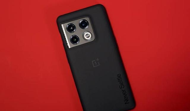 红米手机|值得入手的旗舰机，曲面屏+哈苏三摄+无线充电，新骁龙8彻底真香